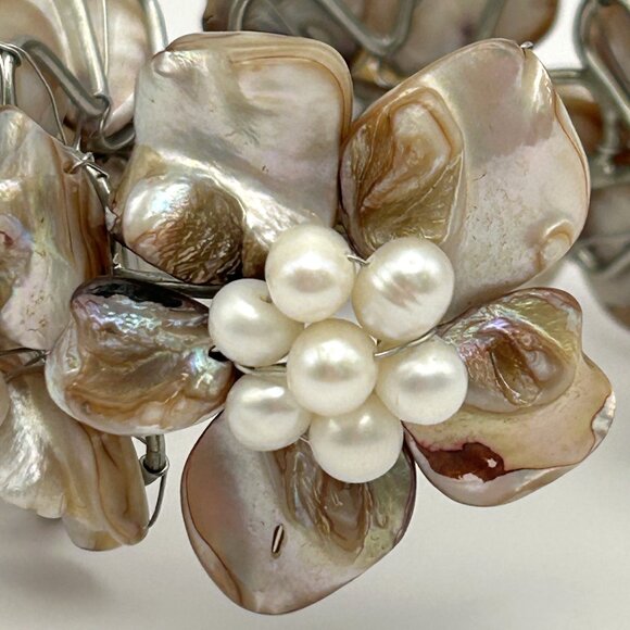 Statement Floral Cuff Bracelet Mother of Pearl Shell Pearl Bead Wire Wrap Boho - Picture 2 of 12